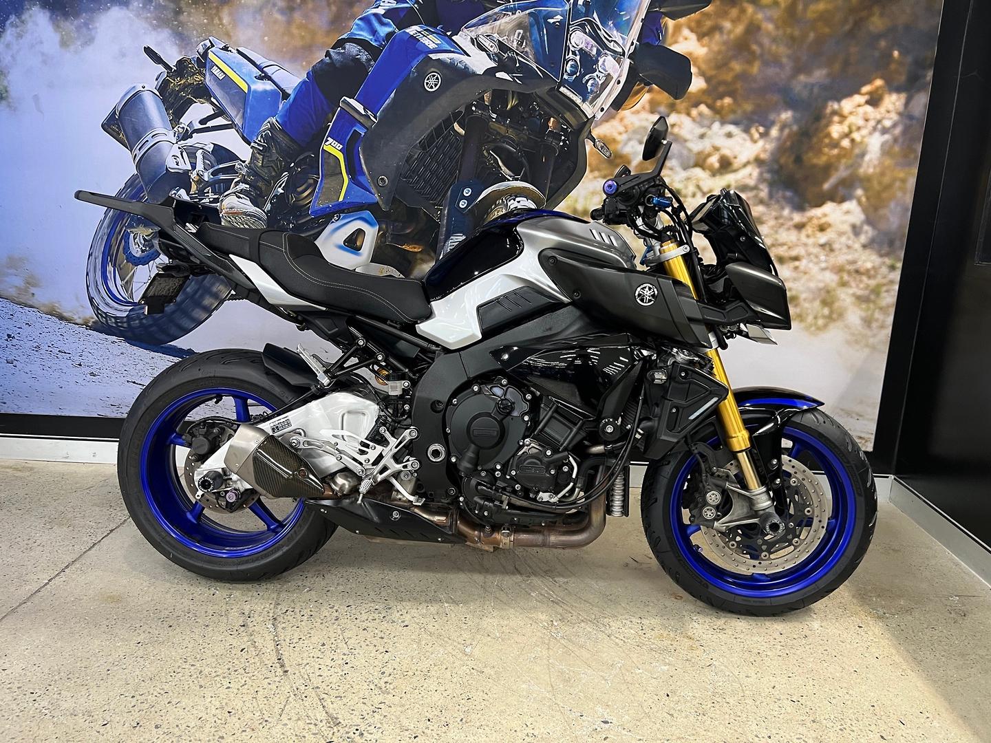 2020 yamaha mt-10sp sports