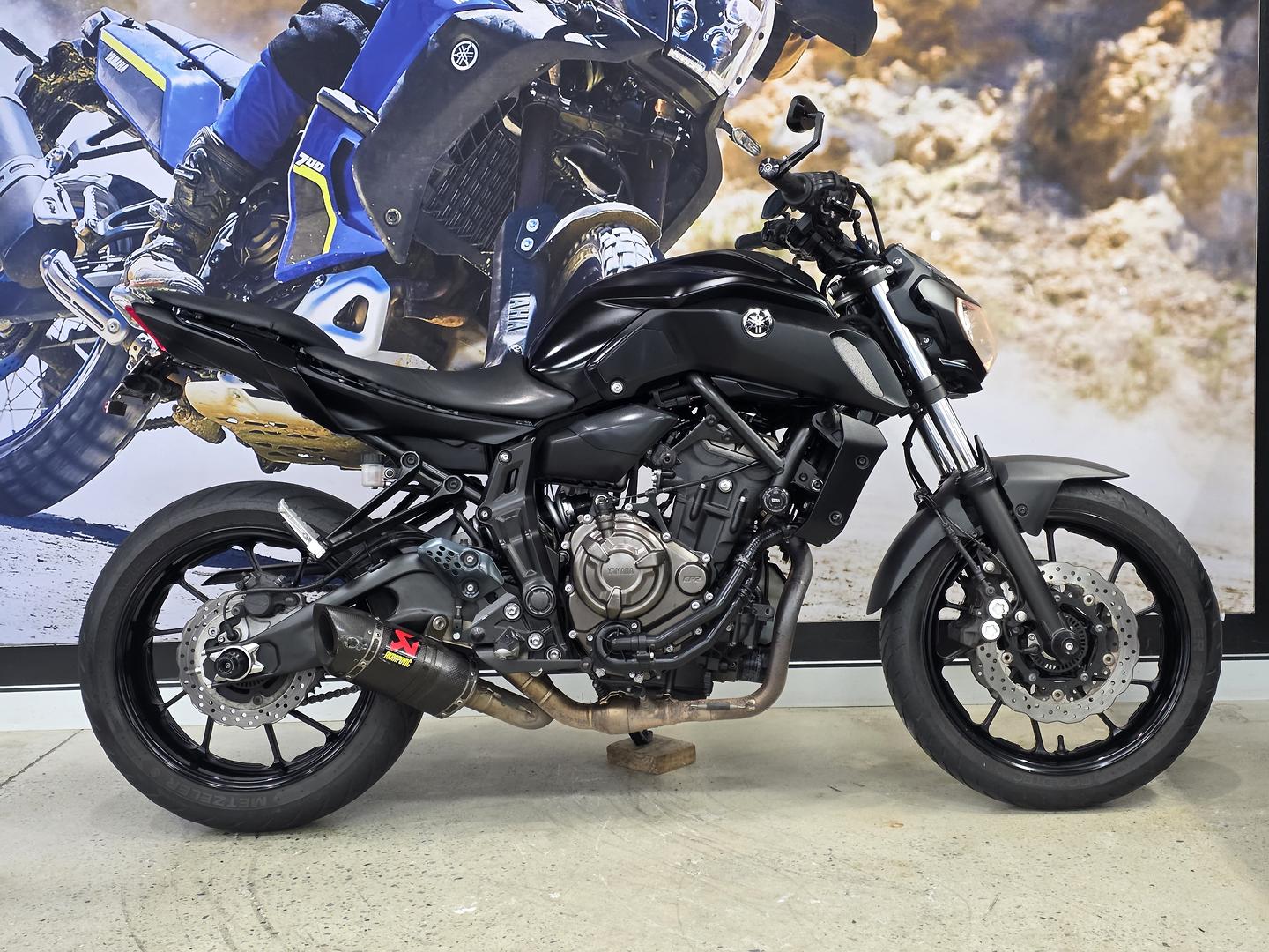 2019 yamaha mt-07 la (abs) road
