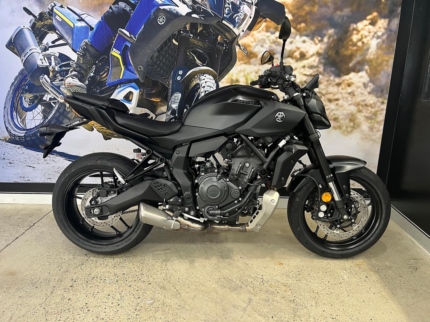 2026 yamaha mt-07 la (abs) road