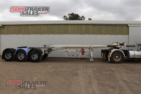 2000 maxitrans skeletal trailer trailer