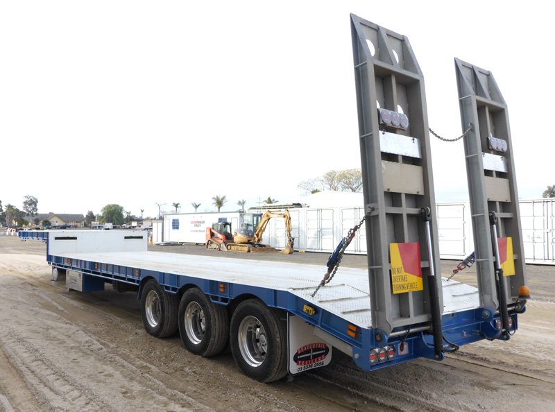 2018 custom drop deck trailer semi dropdeck with ramps - rental