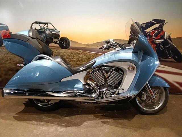 2010 victory vision tour premium cruiser
