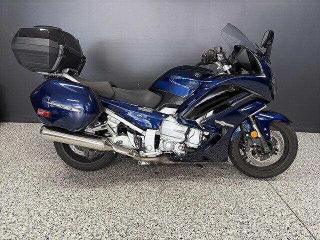 2024 yamaha fjr1300ae road