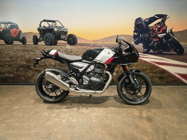 2026 triumph thruxton 400 road