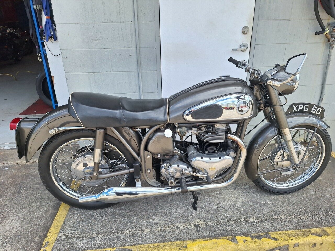 1955 norton dominator model 88 road