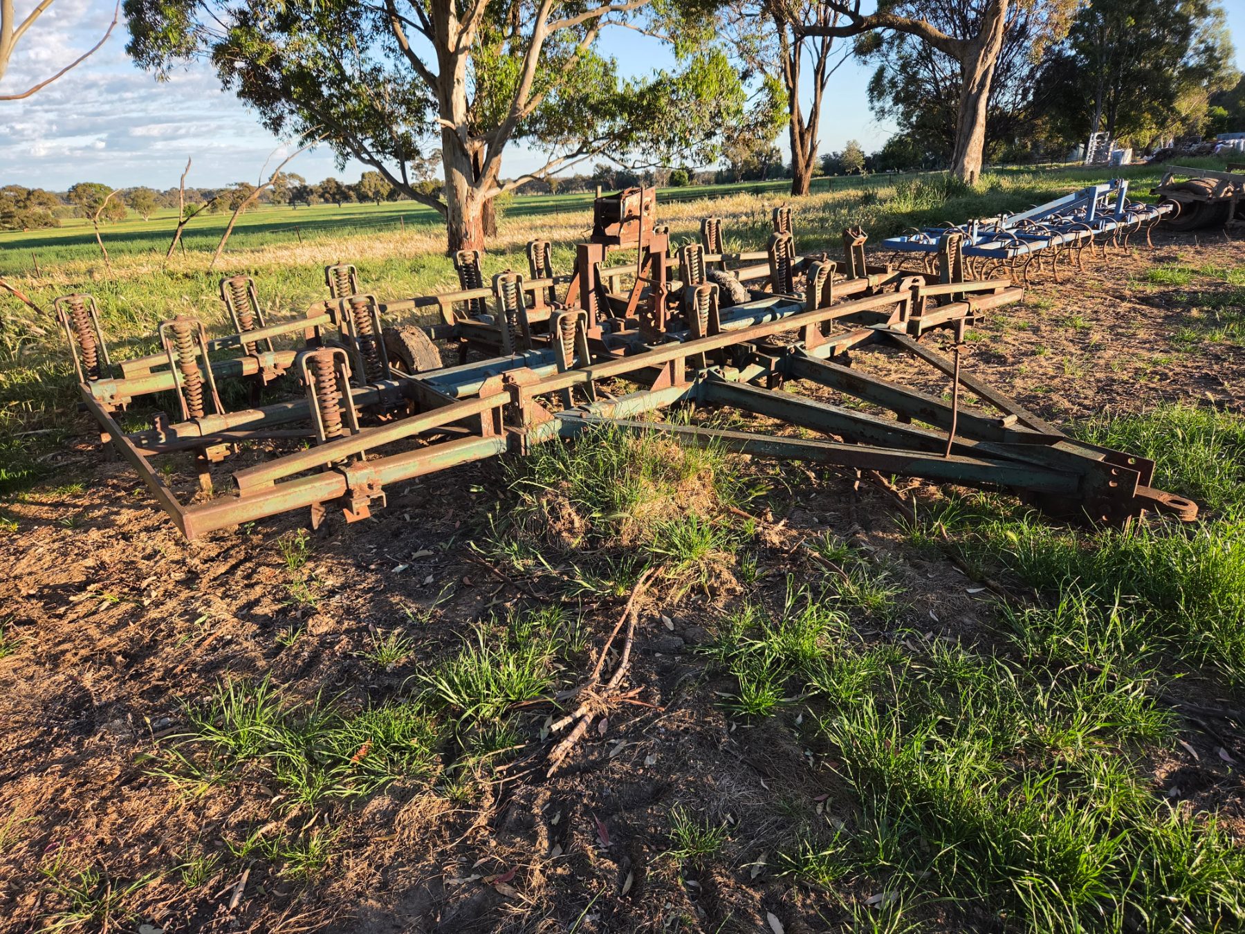 john shearer h/duty chisel plough