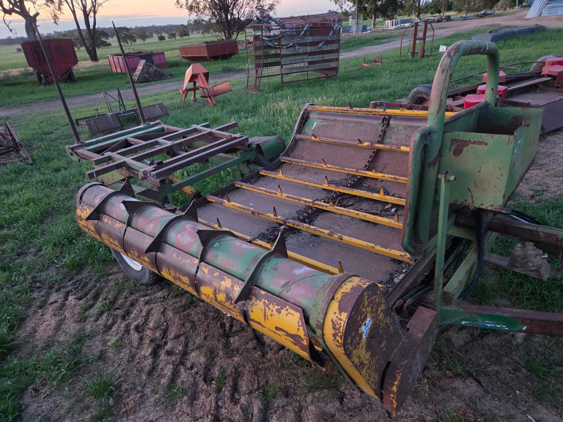 hay sindwinder feedout wagon