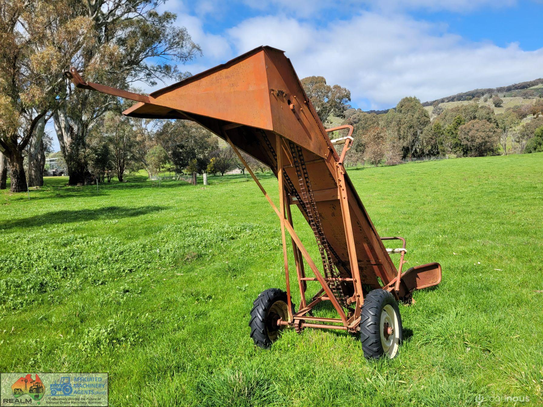 new holland 471 hay elevator loader
