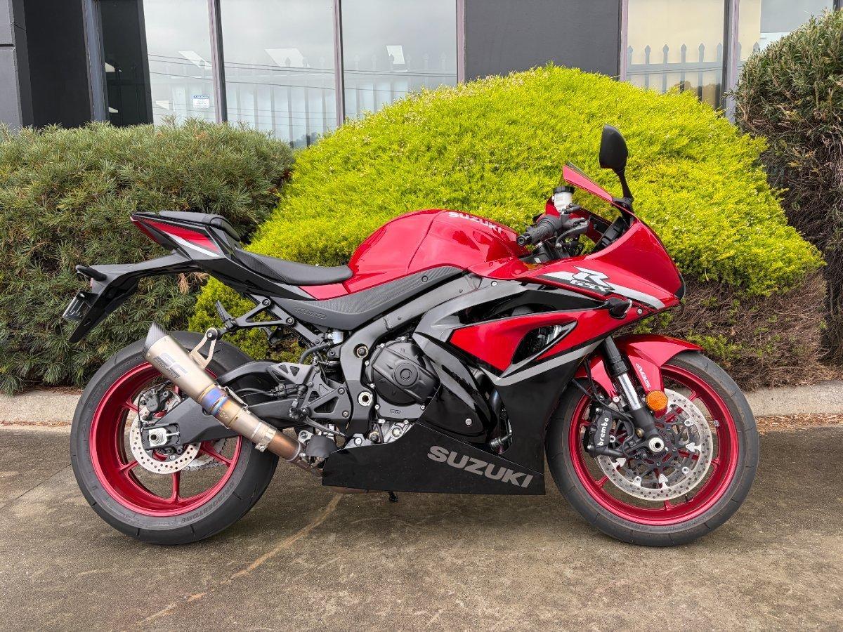 2025 suzuki gsx-r1000a sports