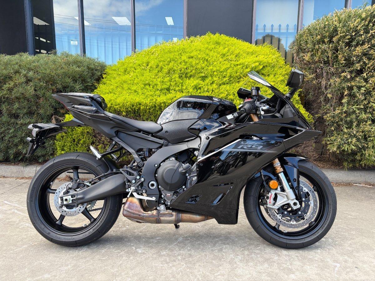 2026 yamaha yzf-r9 sports