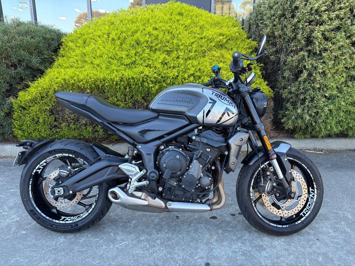 2021 triumph trident 660 road