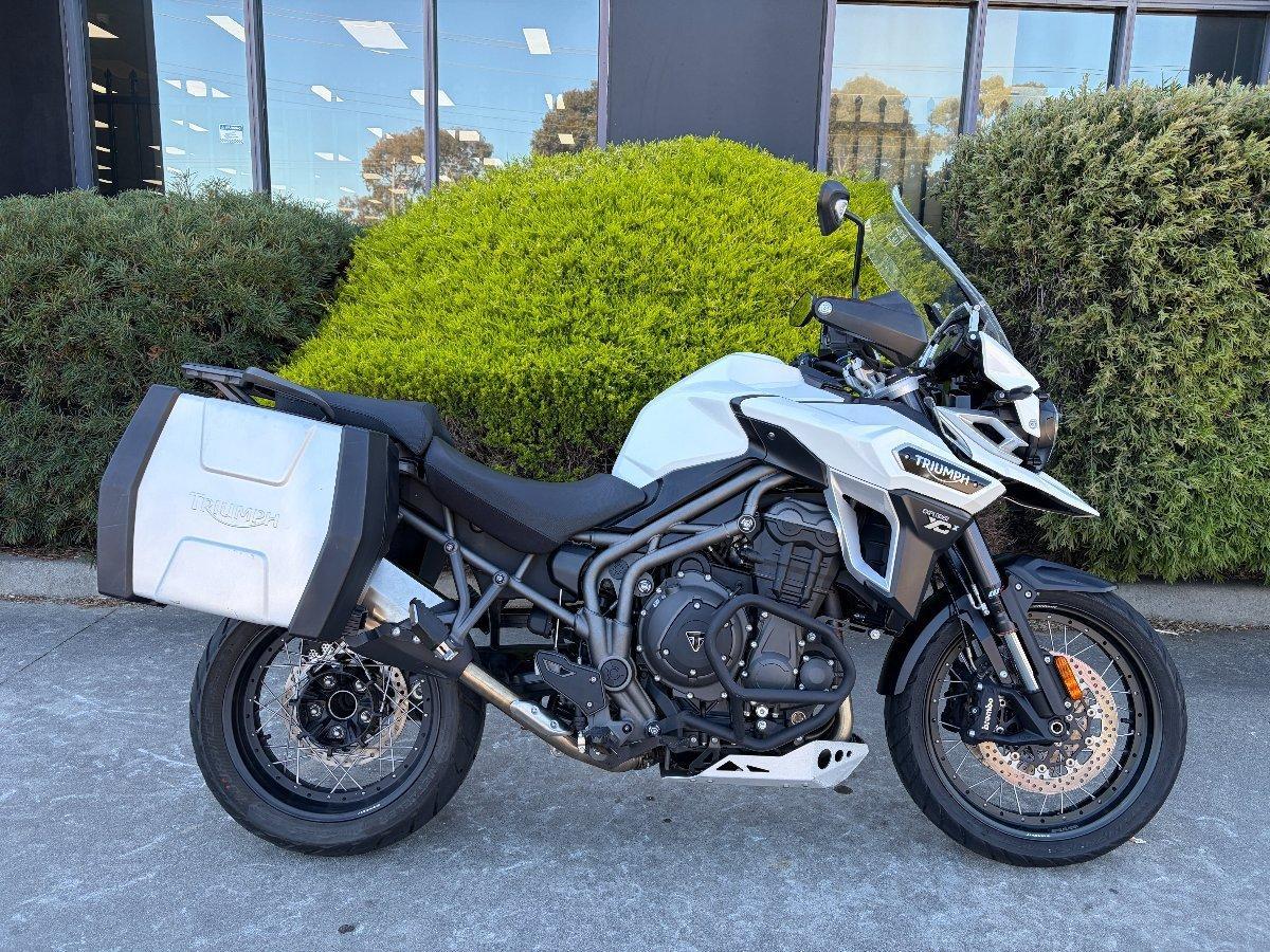 2017 triumph tiger explorer xcx dual sports