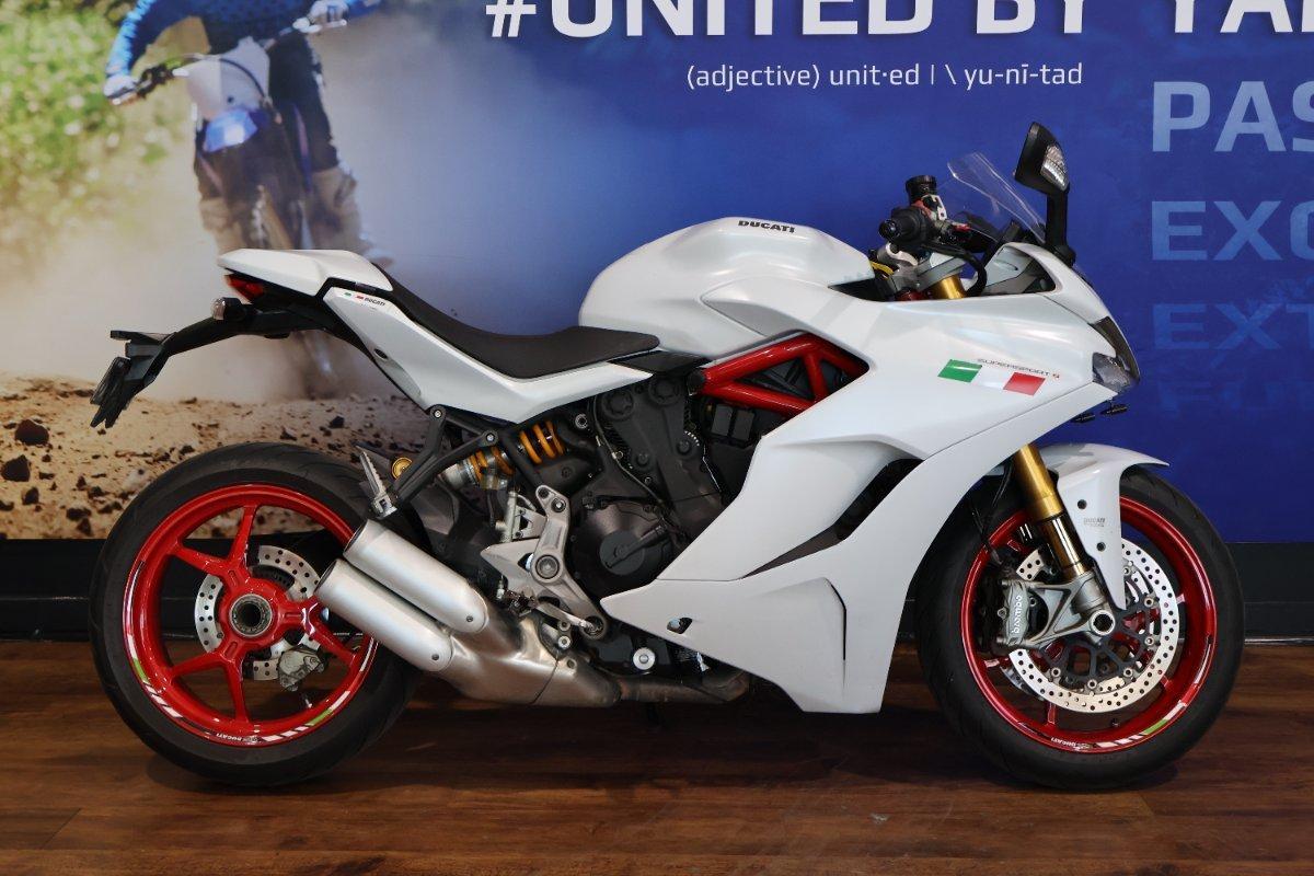 2017 ducati supersport s sports