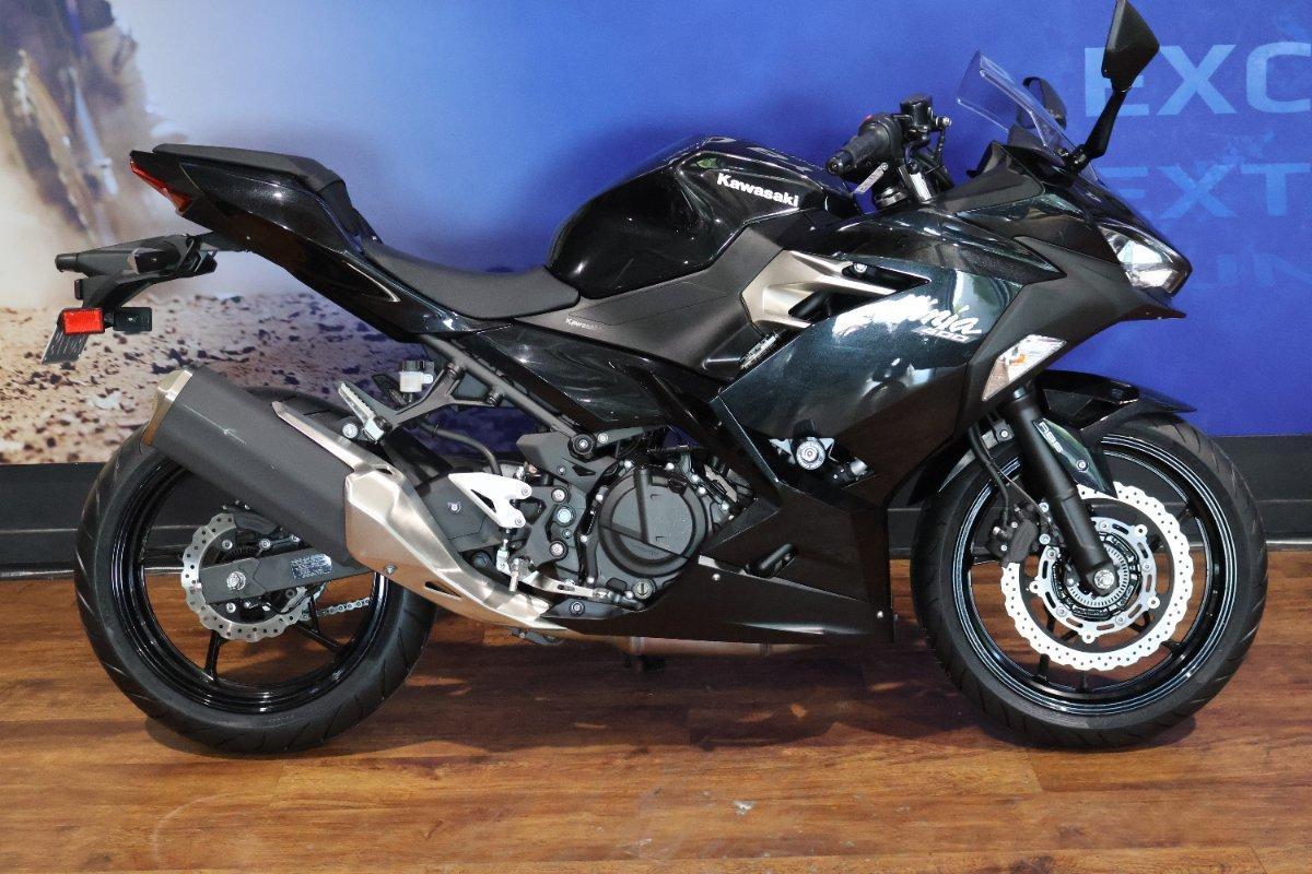 2021 kawasaki ninja 400 sports