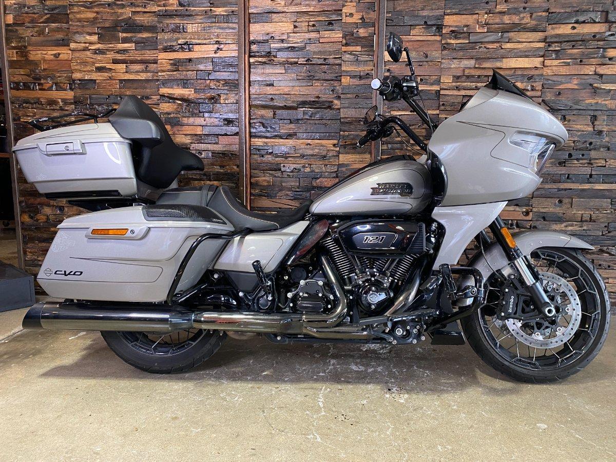 2023 harley-davidson fltrxse cvo road glide (117) cruiser