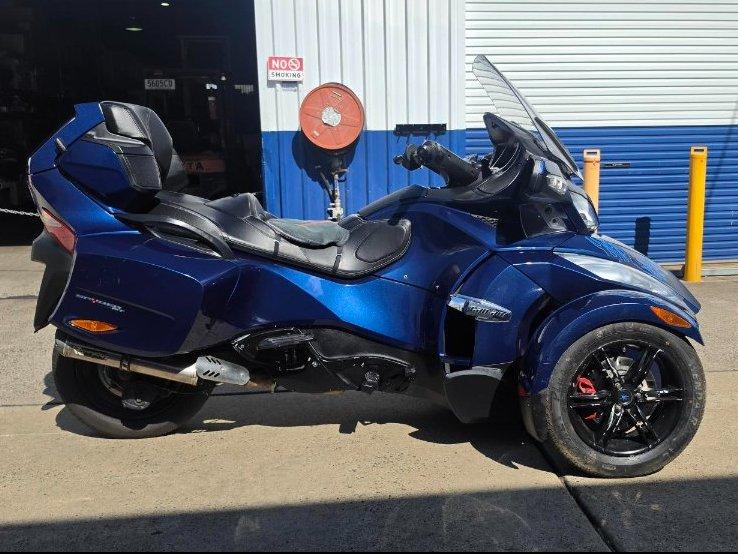 2011 can-am spyder rt-s sm5 road
