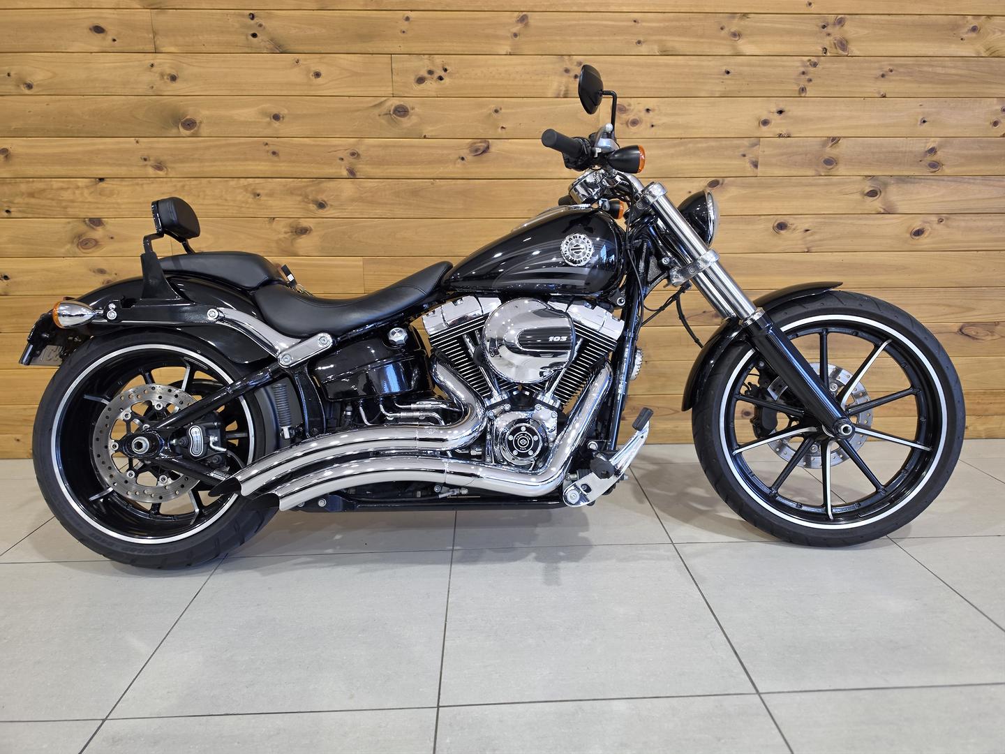 2016 harley-davidson fxsb softail breakout cruiser