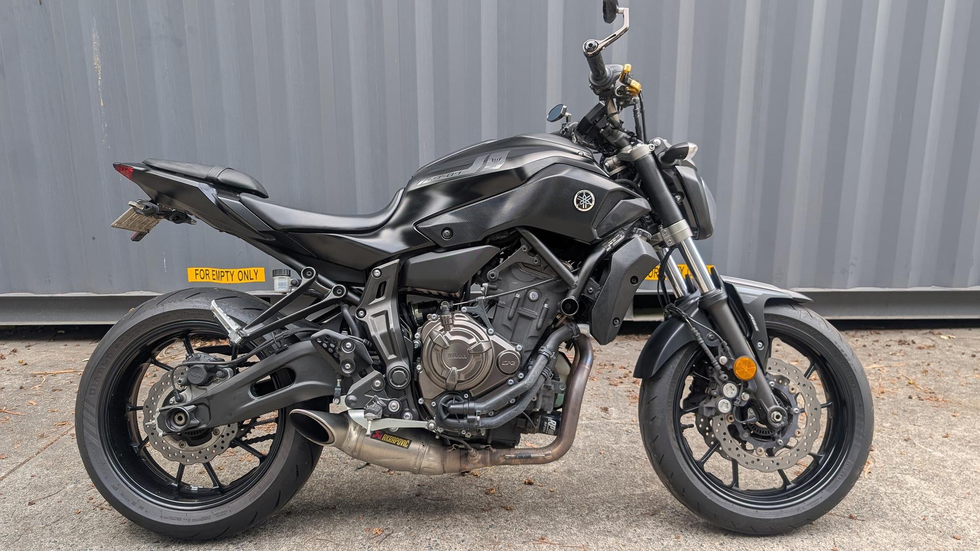 2017 yamaha mt-07 la (abs) road