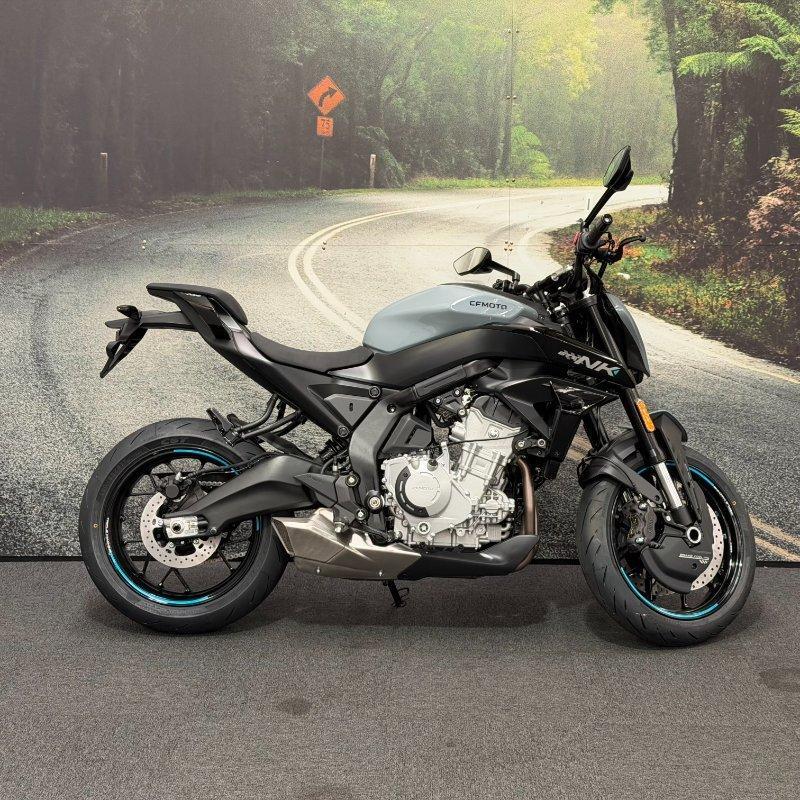 2025 cfmoto 675 nk road