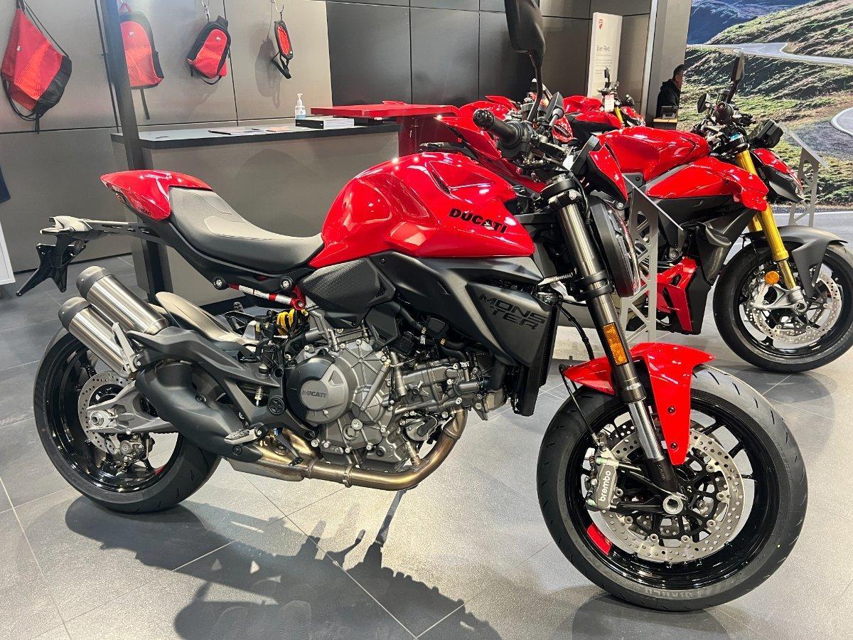 1991 KAWASAKI ZX 2RR 8700 (92-1) - JBMD502285 - JUST BIKES