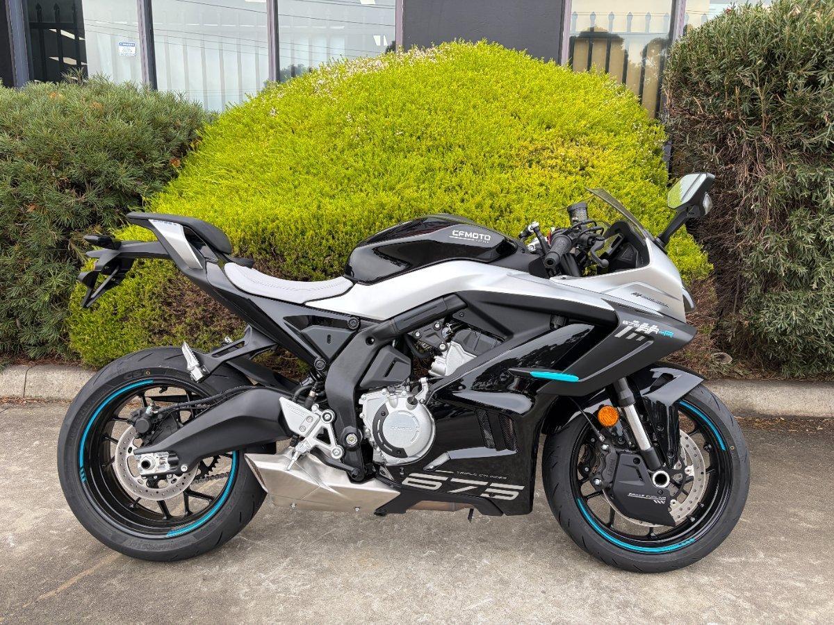 2025 CFMOTO 675 SR-R SPORTS - JAFD5393817 - JUST BIKES