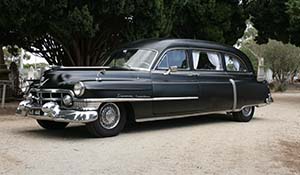 FEATURE – 1951 Cadillac Superior hearse