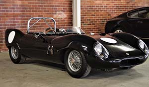 Elfin Streamliner features in ACT auction