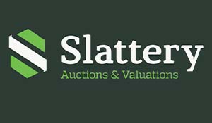 Buyers "going crazy" for immaculate Aussie muscle car auction