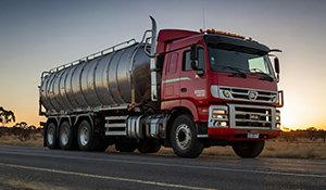 Leasing vs Buying a Truck: Which Option is Best for Your Business?