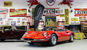 David Jones collection reaches almost $2 million at auction