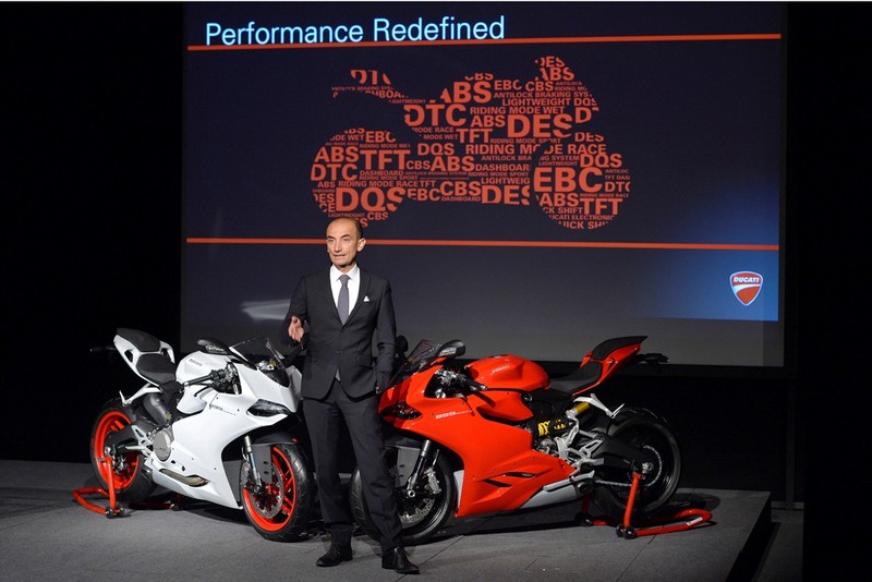 DUCATI'S DOMENICALI DISCUSSES NEW 899 PANIGALE - JUST BIKES