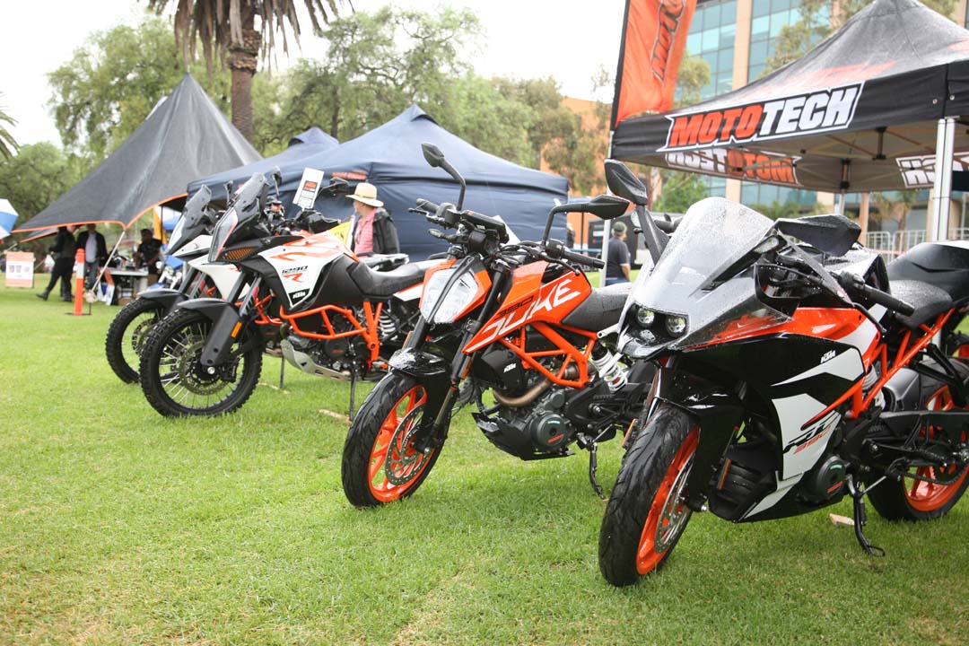 REPORT 2017 GEELONG REVIVAL JUST BIKES