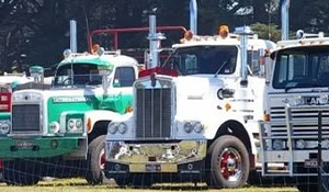 HETITAGE VEHICLE & MACHINERY DISPLAY